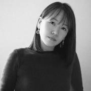 荻野晶子.jpg