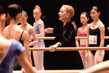 Extension lecture & workshop “The world ballet school series” The Royal Ballet School